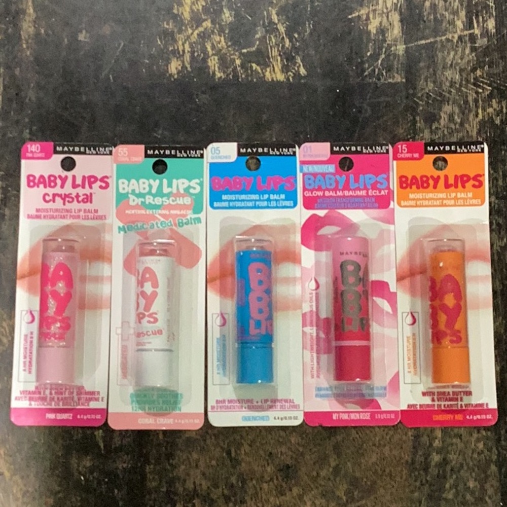 🎯5 for $25🎯Maybelline Baby Lips Dr Rescue Medicated Balm - Coral Crave